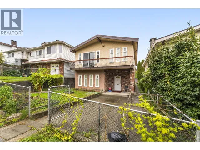 3361 WILLIAM STREET, Vancouver, British Columbia V5K2Z4