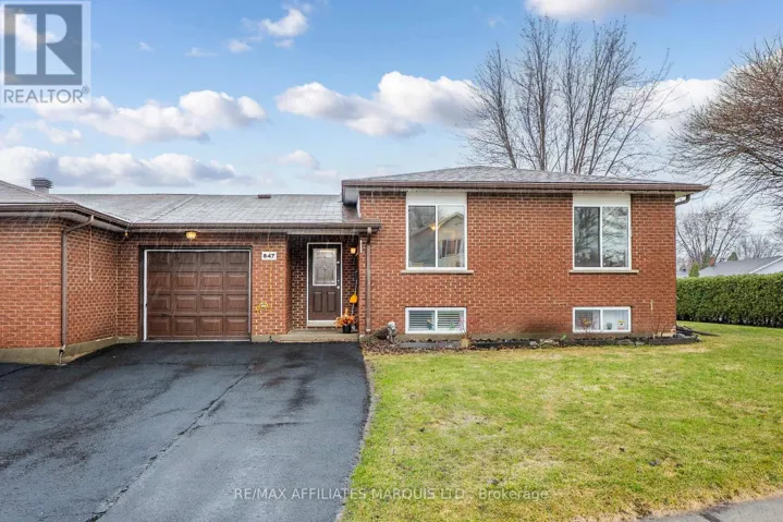 847 GLENGARRY BOULEVARD, Cornwall, Ontario K6H6P5
