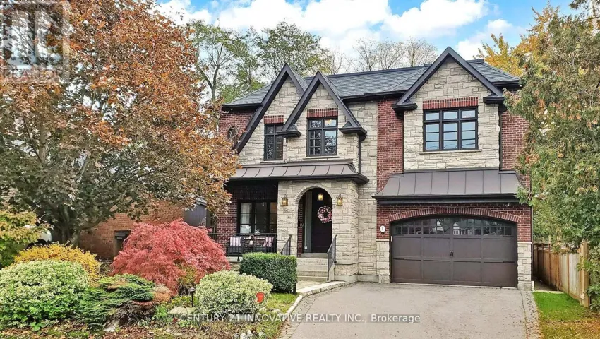 1 DUSTAN CRESCENT, Toronto (East York), Ontario M4J4G4