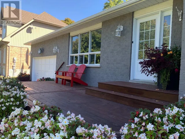 23 AMBERGLEN COURT, East Gwillimbury (Holland Landing), Ontario L9N1J6