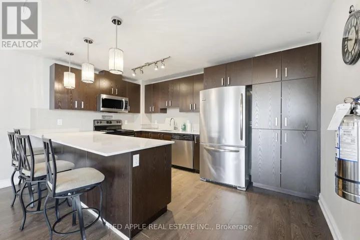 719 - 11611 YONGE STREET N, Richmond Hill (Jefferson), Ontario L4E3N8