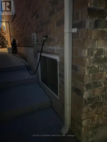 1568 GAINER CRESCENT, Milton (CL Clarke), Ontario L9T8Y3