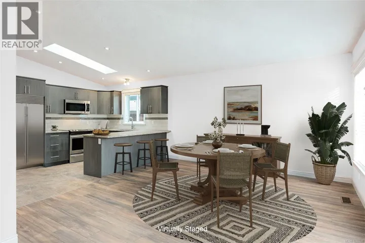 52 7586 Tetayut Rd, Central Saanich, British Columbia V8M0B4