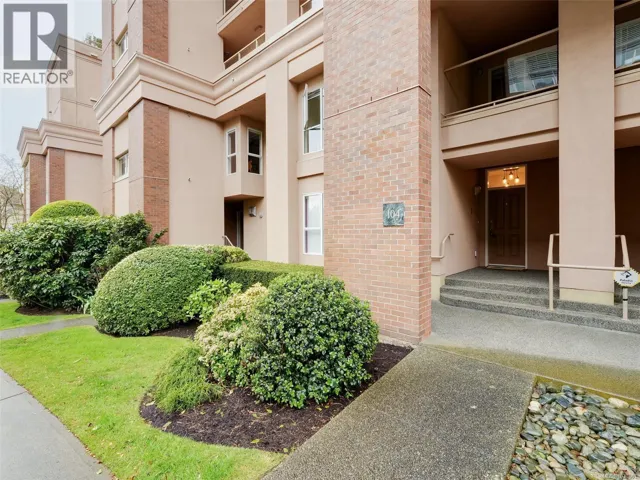 104 75 Songhees Rd, Victoria, British Columbia V9A7M5