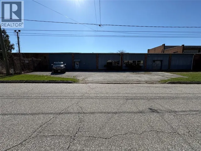 240 RALEIGH STREET, Chatham, Ontario N7M2P2