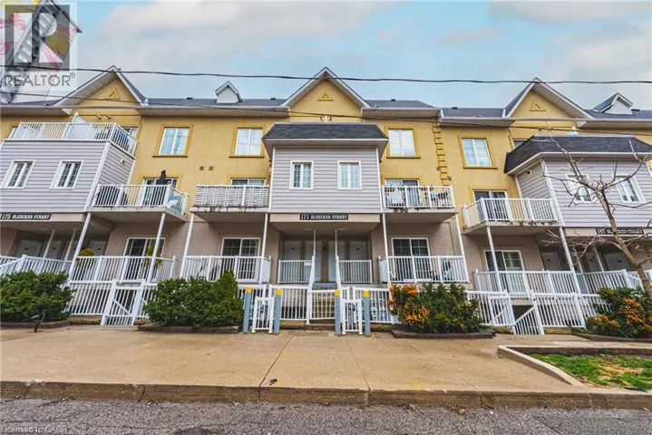 171 BLEECKER Street Unit# 222, Toronto, Ontario M4X1L9