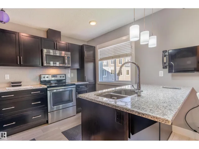 #57 415 CLAREVIEW RD NW, Edmonton, Alberta T5A0Z6