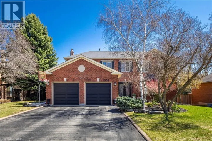 1354 WINTERBERRY Drive, Burlington, Ontario L7P4T8