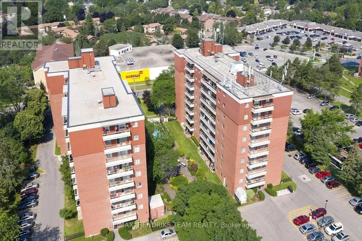 803 - 610 LAKE STREET, St. Catharines (Lakeport), Ontario L2N5T1