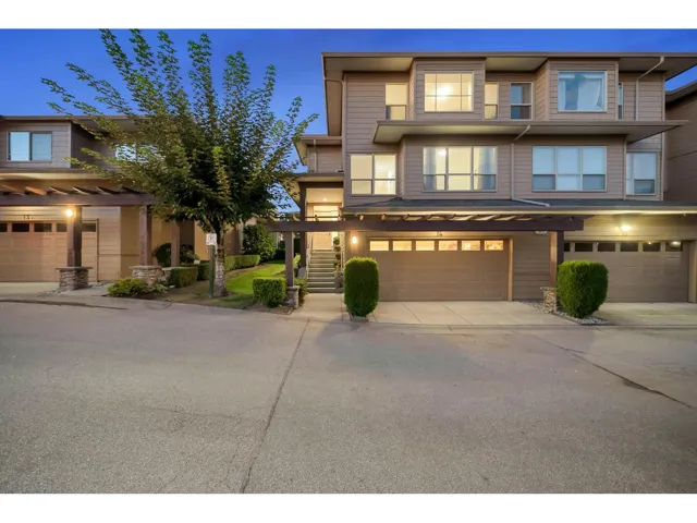 14 16655 64 AVENUE, Surrey, British Columbia V3S3V1