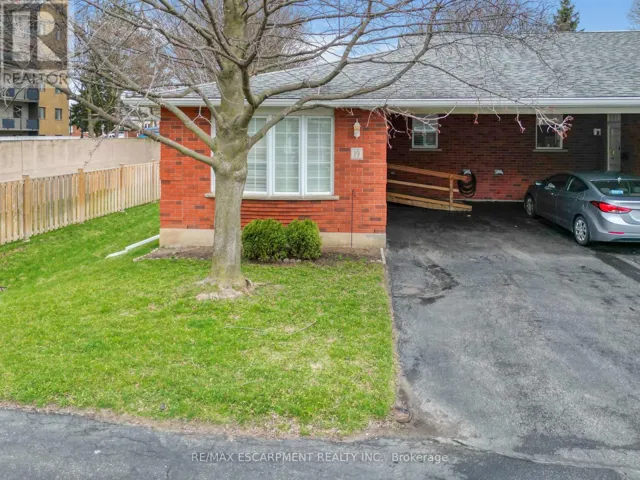 19 - 229 LYNDEN ROAD, Brantford, Ontario N3R8A7