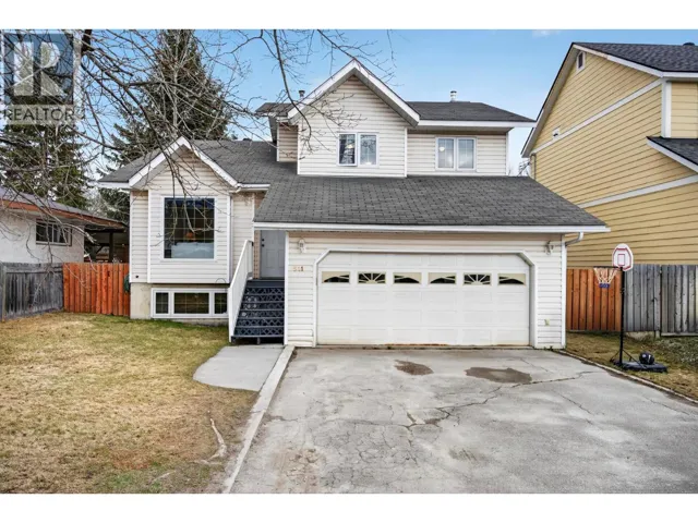 511 10TH S Street, Golden, British Columbia V0A1H0