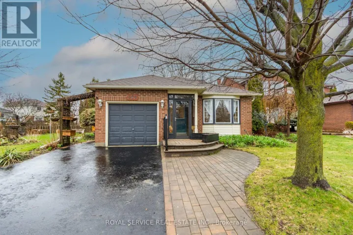 606 CARLSLE STREET, Cobourg, Ontario K9A1X6