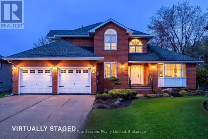 16 CARMICHAEL CRESCENT, Collingwood, Ontario L9Y4R6