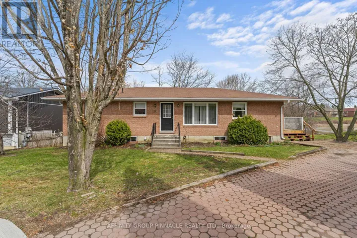 28 WATER STREET, Kawartha Lakes (Lindsay), Ontario K9V2C8