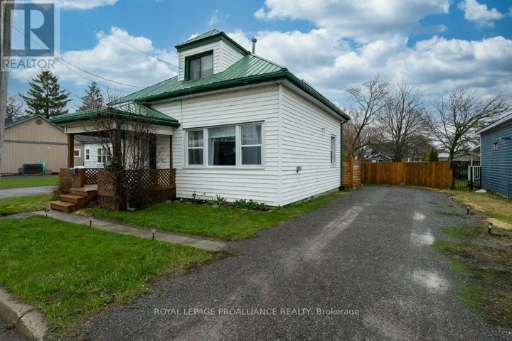 17 MEYERS STREET, Quinte West (Trenton Ward), Ontario K8V1W5