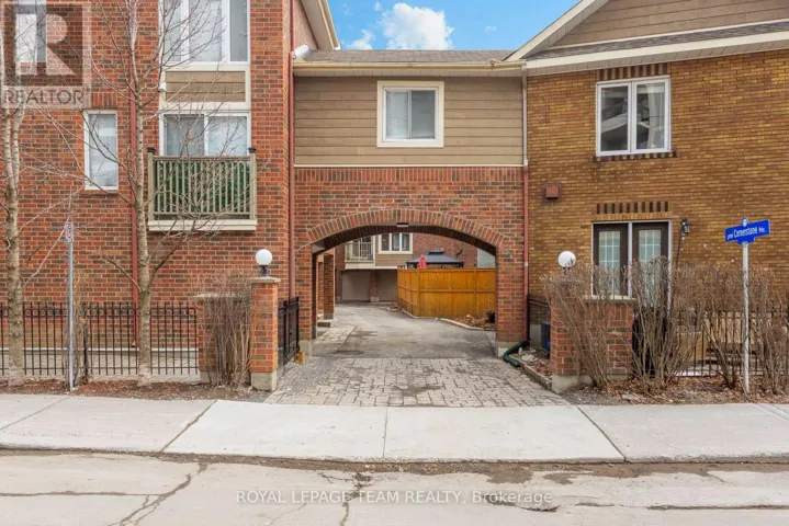 10 CORNERSTONE PRIVATE, Ottawa, Ontario K2P2N3
