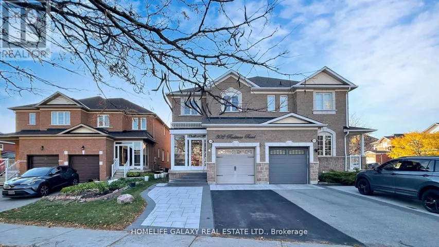 302 REDSTONE ROAD, Richmond Hill (Rouge Woods), Ontario L4S2V6
