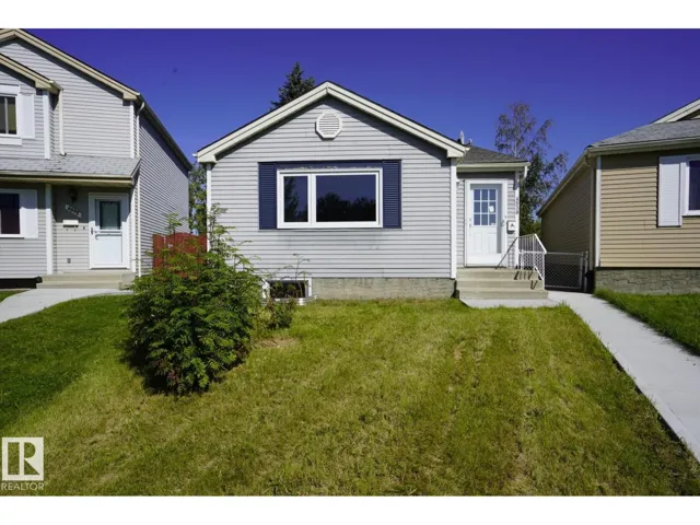 4830 32 AV NW, Edmonton, Alberta T6L4H9