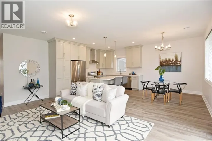 403 BREAKWATER Boulevard, Port Stanley, Ontario N5L0B5