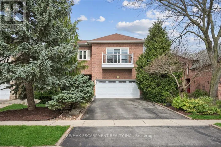 163 ROMAIN CRESCENT, Oakville (CP College Park), Ontario L6H5A7