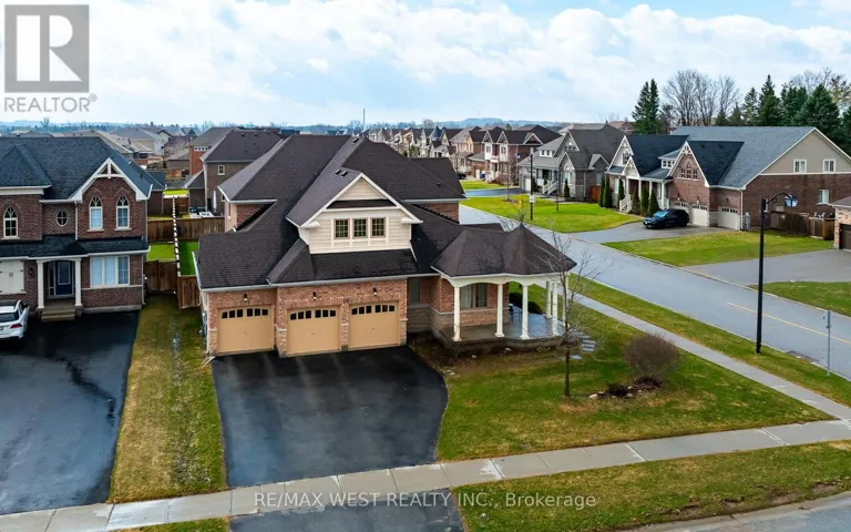 10 STONEGATE AVENUE, Mono, Ontario L9W5K6
