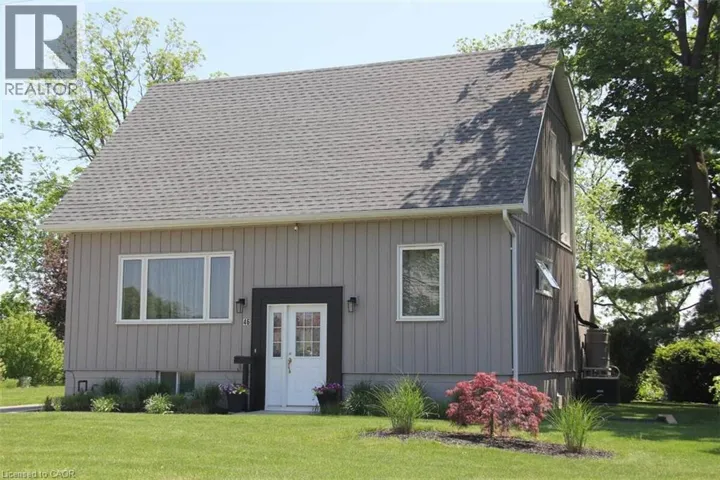 46 CLARA Crescent, Brantford, Ontario N3S7E1
