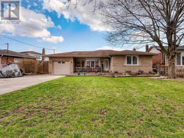 30 GLENVIEW AVENUE, St. Catharines (Vine/Linwell), Ontario L2N2Z8