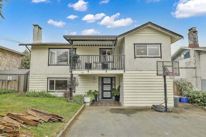 9467 118 STREET, Delta, British Columbia V4C6J3