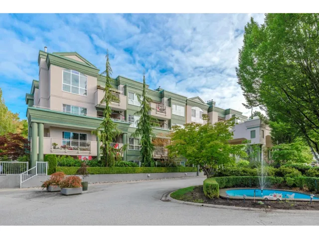 303 13870 70 AVENUE, Surrey, British Columbia V3W0R9