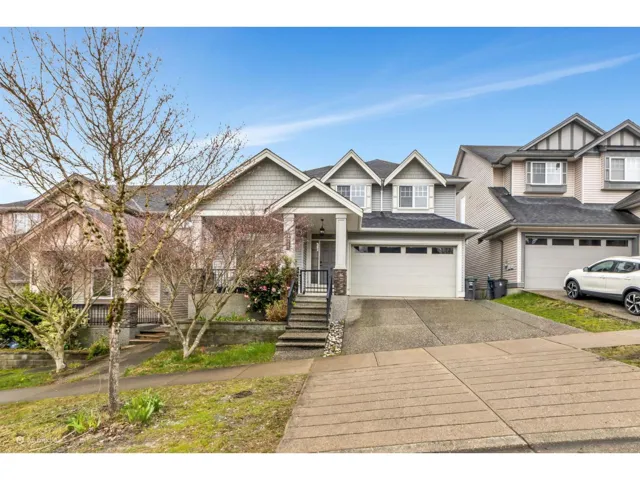 6082 145A STREET, Surrey, British Columbia V3S4R6