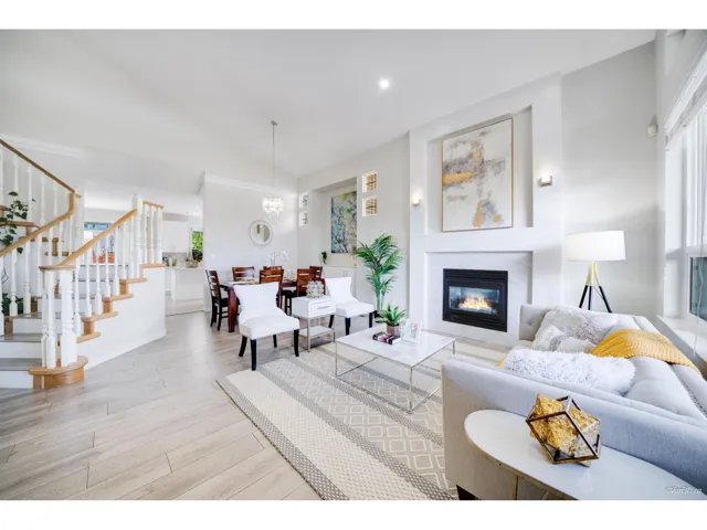 1911 140A STREET, Surrey, British Columbia V4A7Z9