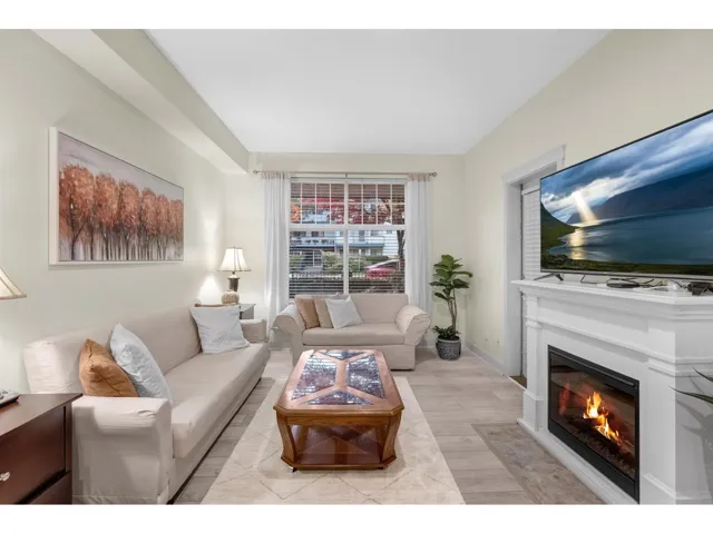 112 17712 57A AVENUE, Surrey, British Columbia V3S1J1