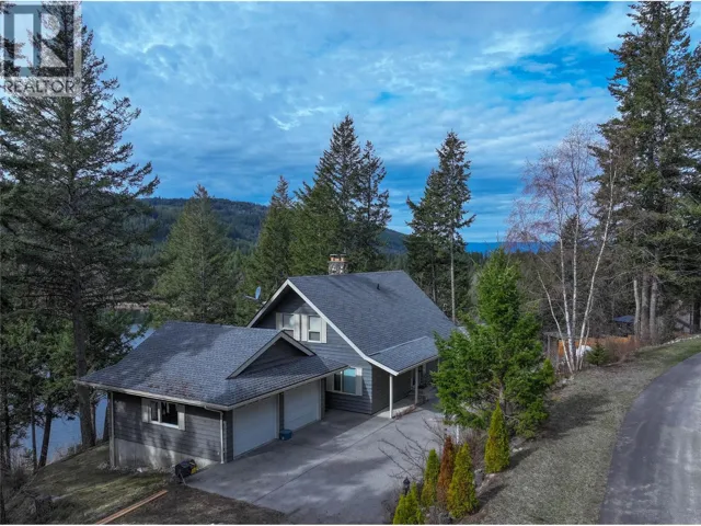 1920 Lakeview Drive, Kamloops, British Columbia V0E1Z1