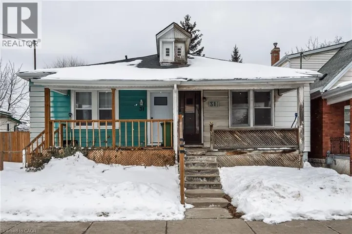 31 1/2 GARSIDE Avenue N, Hamilton, Ontario L8H4W1
