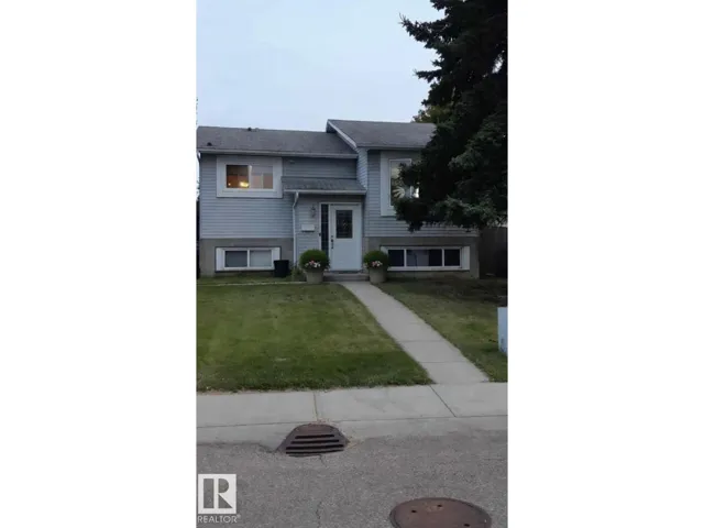 6333 11 AV NW, Edmonton, Alberta T6L3A8