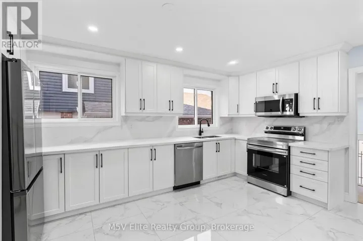 93 ASHFORD COURT, Brampton (Brampton North), Ontario L6V3E2