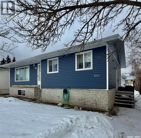 610 Main STREET, Hudson Bay, Saskatchewan S0E0Y0