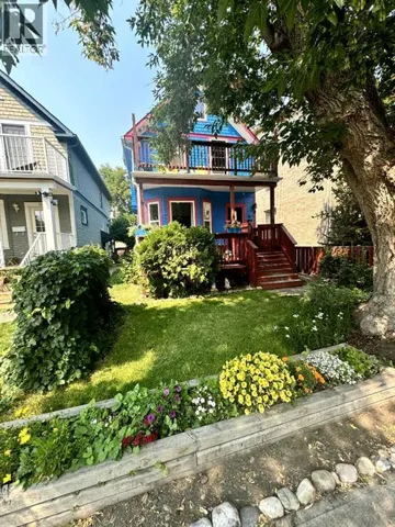 722 2 Avenue NW, Calgary, Alberta T2N0E3