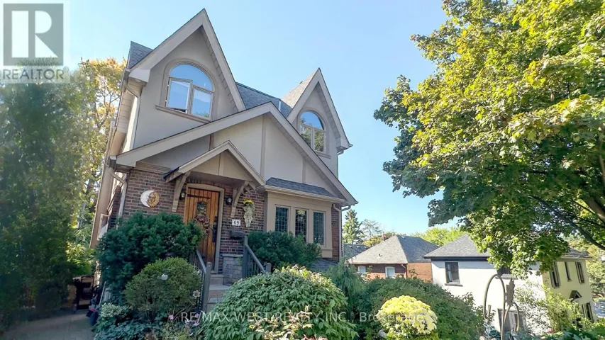 69 MAYFIELD AVENUE, Toronto (High Park-Swansea), Ontario M6S1K4