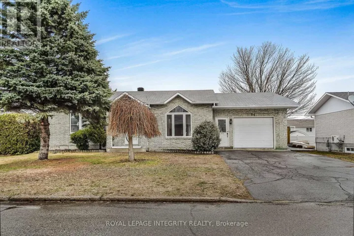 84 LALANDE CRESCENT, Alfred and Plantagenet, Ontario K0B1A0