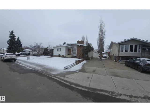 16912 110 ST NW, Edmonton, Alberta T5X2N8