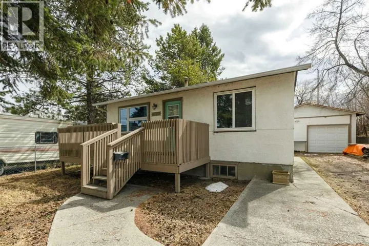 6507 34 Avenue NW, Calgary, Alberta T3B1M9