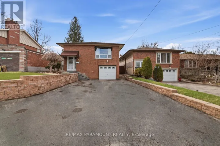 1262 UPPER GAGE AVENUE, Hamilton (Randall), Ontario L8W1E4