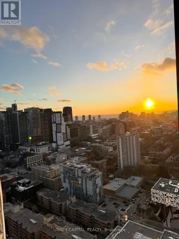 3607 - 238 SIMCOE STREET, Toronto (Kensington-Chinatown), Ontario M5T0E2