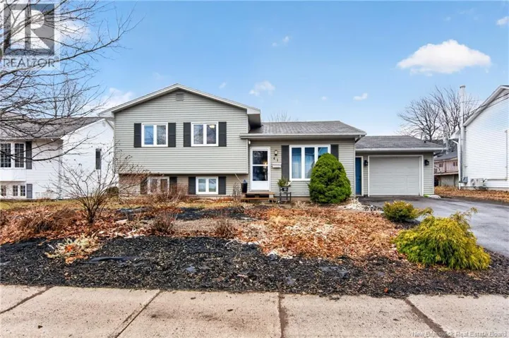 41 Rockmaple Drive, Moncton, New Brunswick E1G2H1