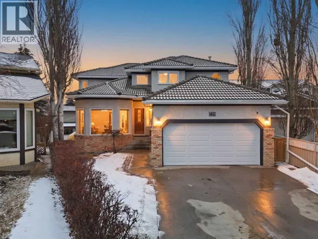 729 Woodbriar Place SW, Calgary, Alberta T2W5Z2