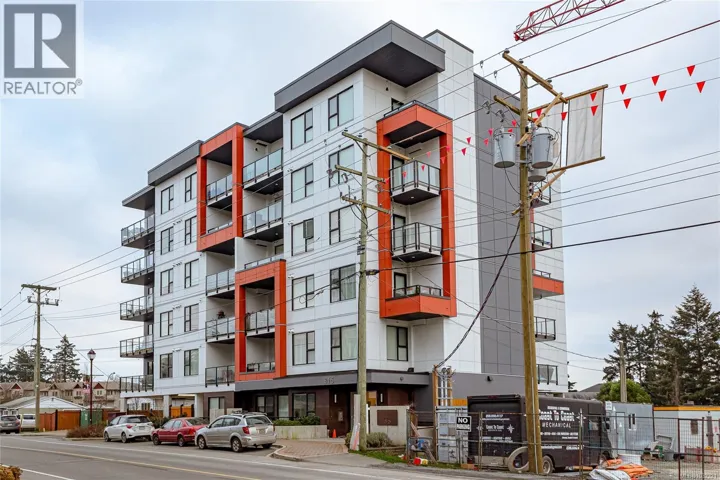 304 815 Orono Ave, Langford, British Columbia V9B2T9