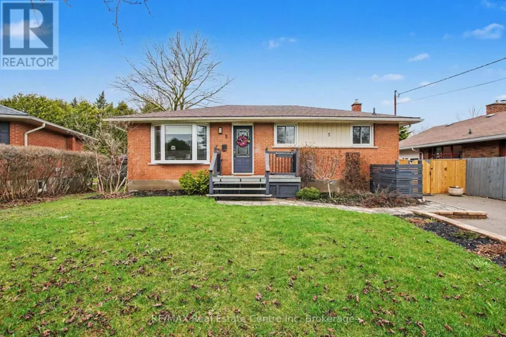 5 ERIC COURT, Guelph (Grange Road), Ontario N1E3Y9