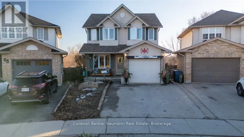 67 CEDARVALE AVENUE, Guelph (Grange Road), Ontario N1E6Y3